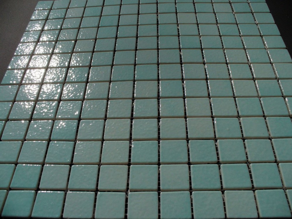 mozaika ceramiczna niebieska-jasno-niebiesko-zielona błyszcząca 2,5 x 2,5 cm californie AG17 - Briare