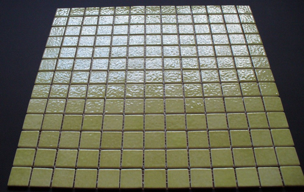 mozaika ceramiczna zielona, zielono-żółta błyszcząca 2,5 x 2,5 cm mariolaine AG15 - Briare