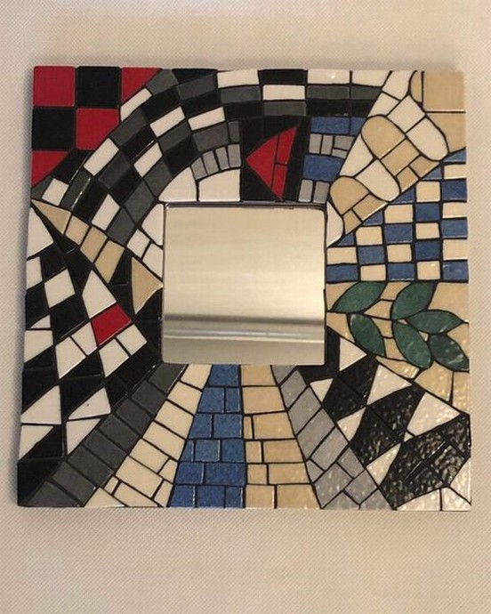 Mozaika artystyczna lusterko z ramką z mozaiki Briare.Pracownia Ana Mozaika