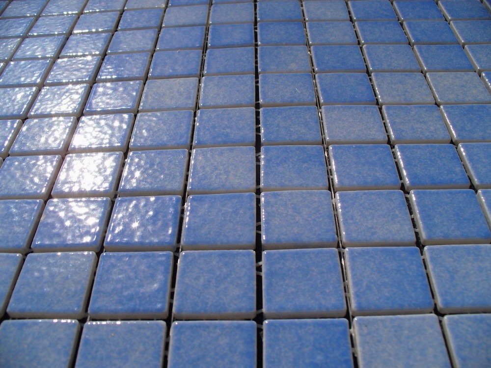 mozaika ceramiczna niebieska-lawendowa błyszcząca 2,5 x 2,5 cm lavande AG18 - Briare