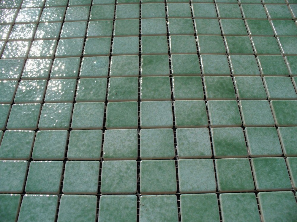 mozaika ceramiczna zielona błyszcząca 2,5 x 2,5 cm ivraie AG24 - Briare