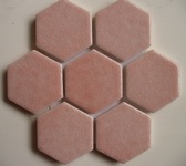 mozaika ceramiczna - porcelanowa heksagonalna różowa błyczcząca - camelia - producent: Emaux de Briare