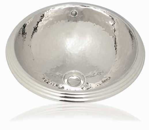 umywalka miedziana okrągła Carmen - oferowana w 2 wymiarach : średnica 44 cm i 49 cm - wykonana ręcznie z miedzi - powierzchnia lekko lub wyraźnie młotkowana. umywalka miedziana okrągła Carmen - oferowana w 2 wymiarach : średnica 44 cm i 49 cm - wykonana ręcznie z miedzi - powierzchnia lekko lub wyraźnie młotkowana.
