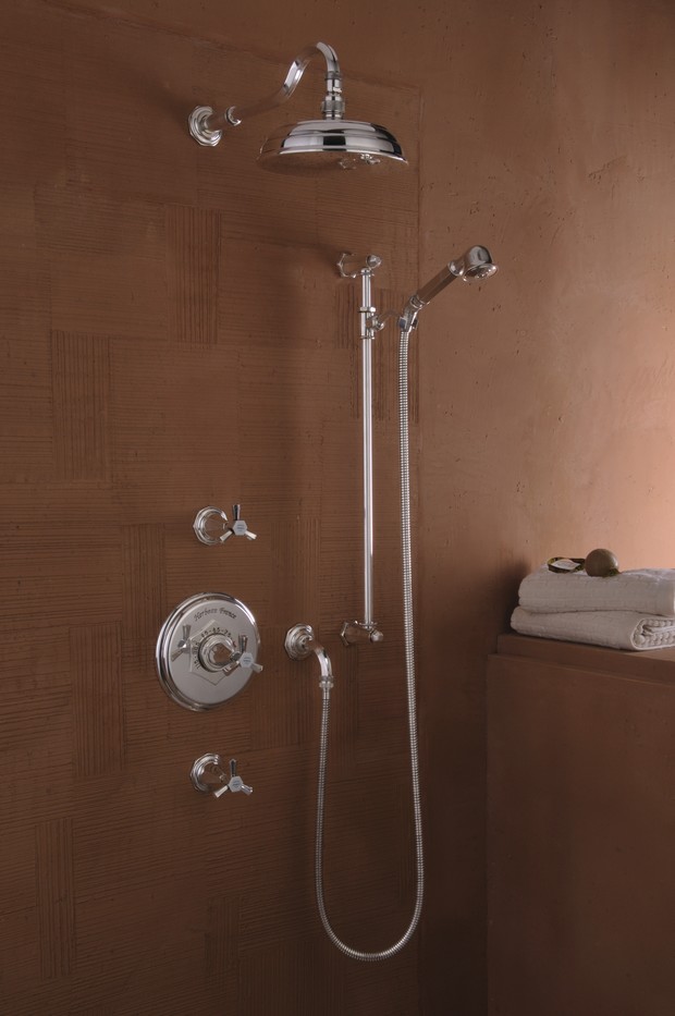 Zestaw prysznicowy podtynkowy Monarque z termostatem w stylu Art Deco, Herbeau Francja