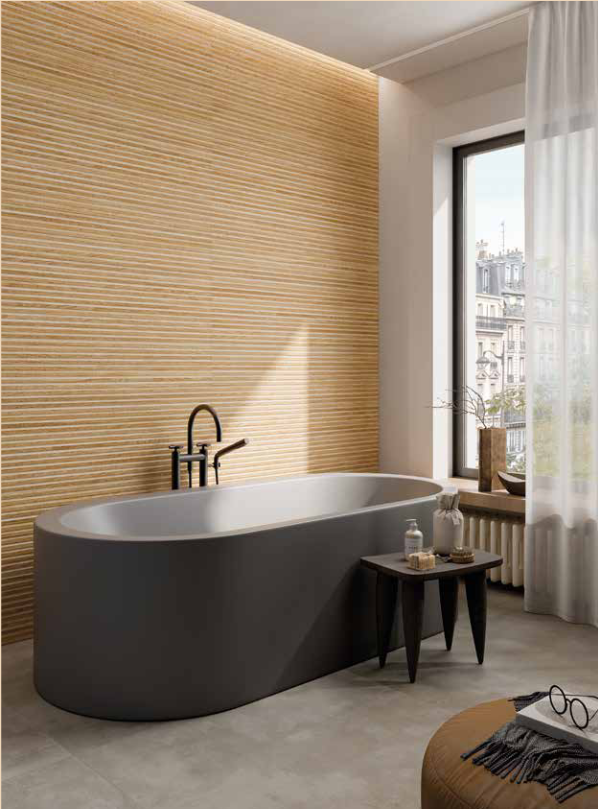 Aranżacja łazienki według włoskiego producenta Rondine Ceramica z lamelami ceramicznymi drewnopodobnymi 3D  Honey Canne.