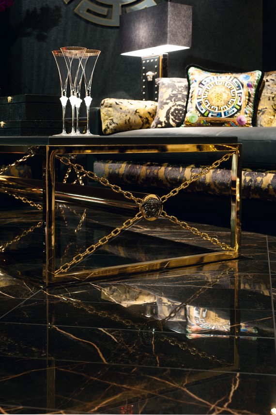 czarna płytka marmuropodobna Versace Marble Nero