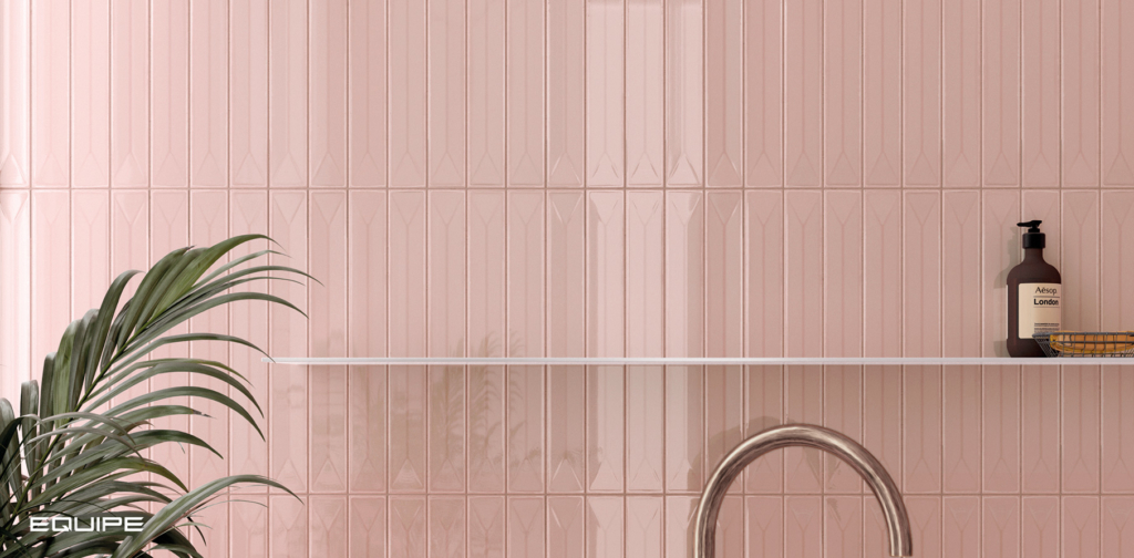Vitral Pink 5x40 Equipe na ściany do łazienek i kuchni.